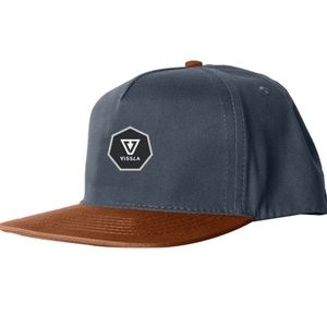 VISSLA SEPTAGON HAT